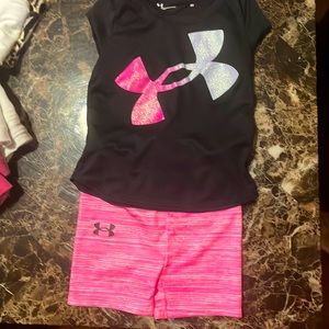 Toddler under Armour outfit like new.